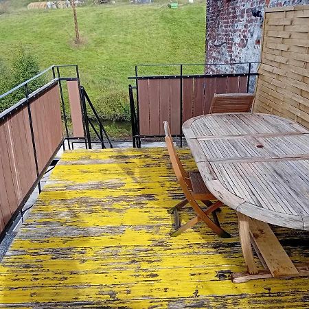 Wignehies Grand Appartement Avec Terrasse מראה חיצוני תמונה